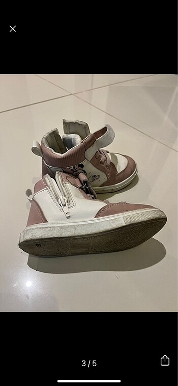 27 Beden Lc Waikiki Kız Çocuk Ayakkabısı