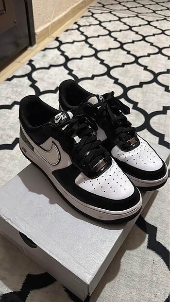 Orijinal faturalı 44 numara nike airforce