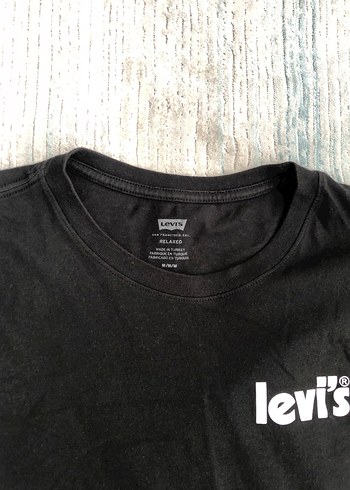 M Siyah Levis Tişört - Görsel 2