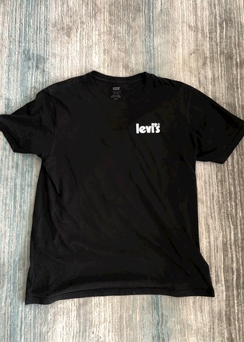 Levis m