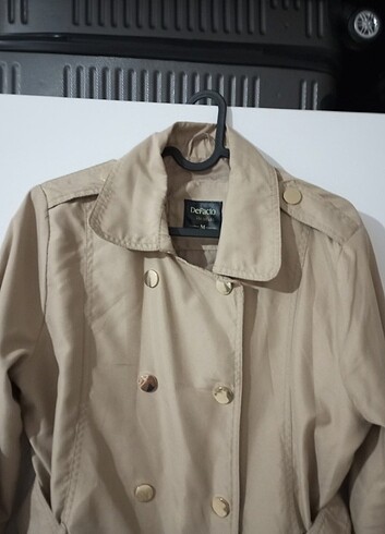 m Beden Trenchcoat