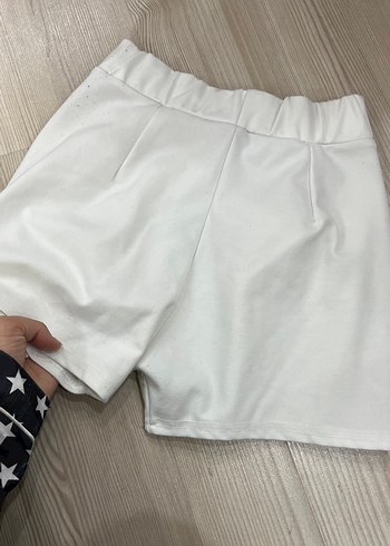 Beyaz Mini Hamile Şortu - Görsel 3