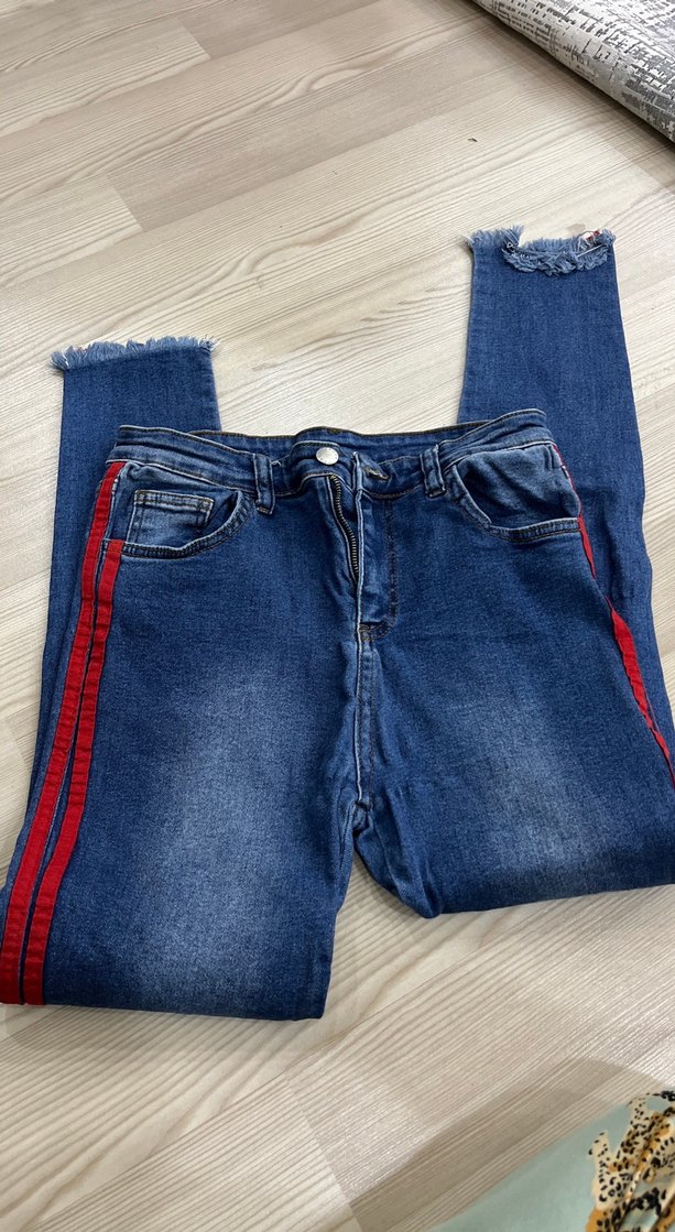 Kırmızı Şeritli Kadın Denim Pantolon - Görsel 3