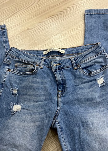 Gri Tonlu Bol Kesim Kadın Kot Pantolon - Görsel 3