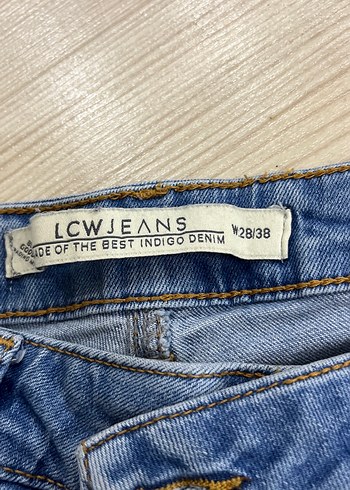 Gri Tonlu Bol Kesim Kadın Kot Pantolon - Görsel 4