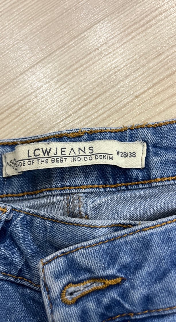 Gri Tonlu Bol Kesim Kadın Kot Pantolon - Görsel 4