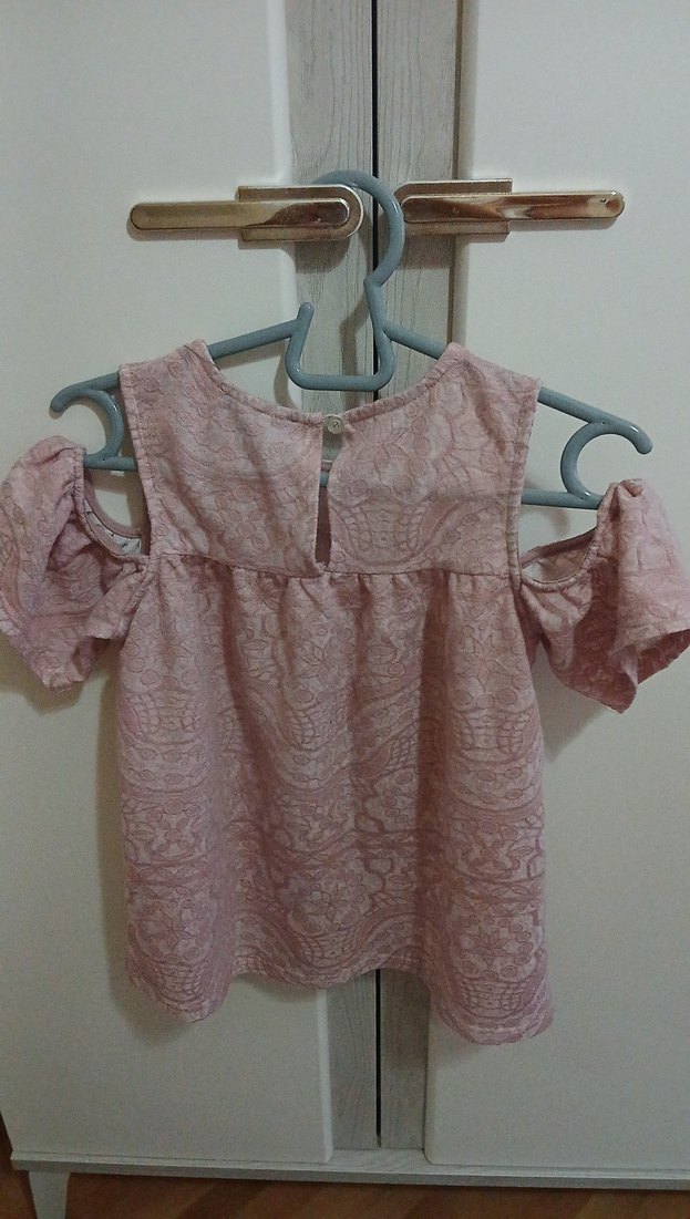 Dantel Detaylı Pembe Bluz - Görsel 3