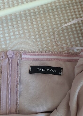 Trendyol & Milla Trendyolmilla Kendinden Desenli Şık Abiye - 36 Beden