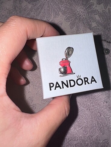 Pandora Pandora gümüş sallantılı charm