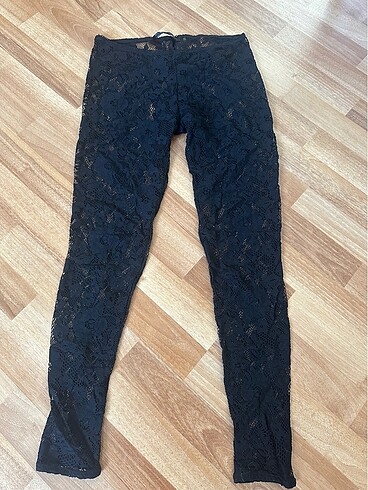 Batik Dantel tayt