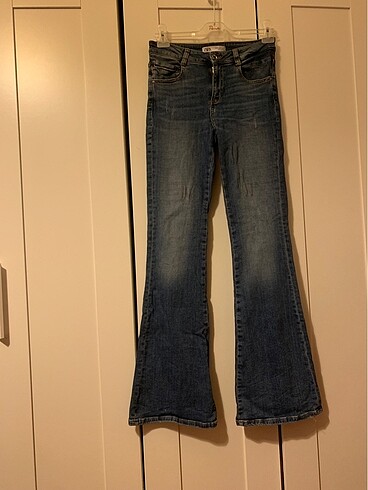 Zara flare indigo jean pantolon