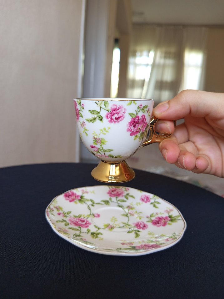 Porselen Çiçek Desenli Kahve Fincan Takımı - Görsel 3