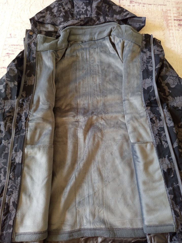 Columbia Gri Kamuflaj Kapüşonlu Erkek Yağmurluk - Görsel 2