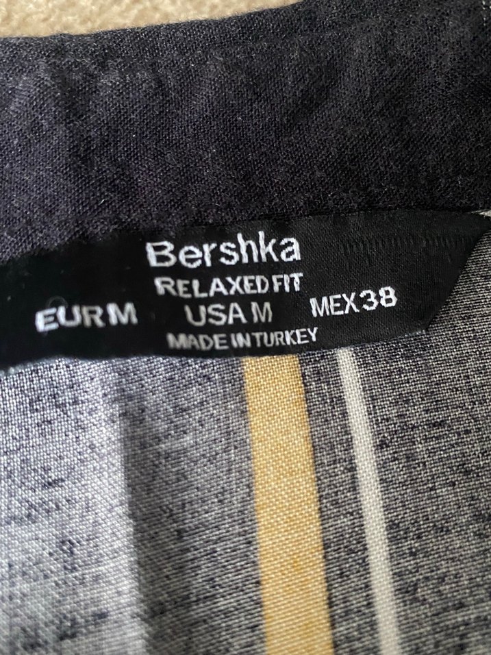 Sarı Gri Çizgili Düğmeli Erkek Gömlek — görsel 4/4
