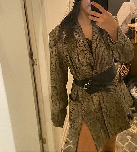 Yeni gibi