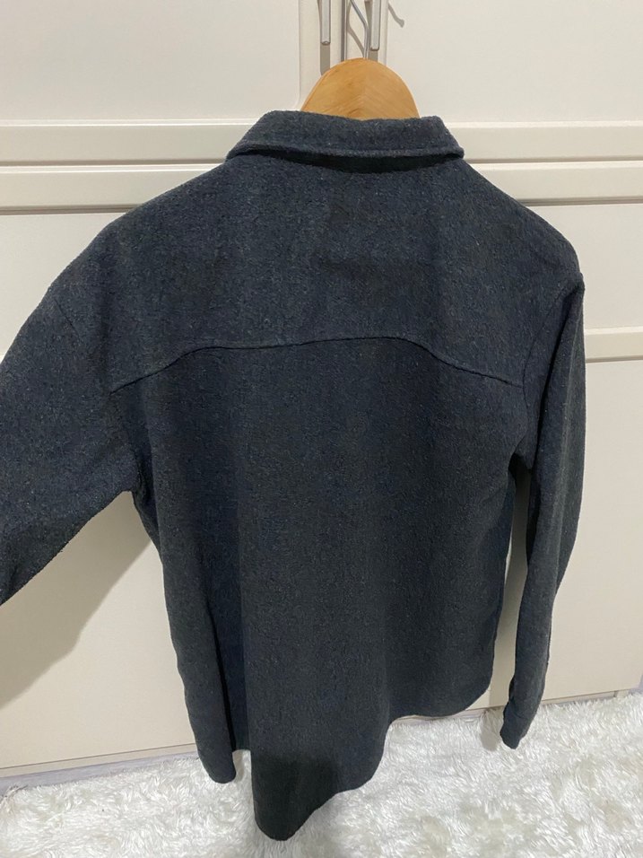 Düğmeli Gri Kadın gömlek - Görsel 4