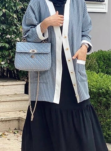 Zeynep Babuşçu Garni Hırka