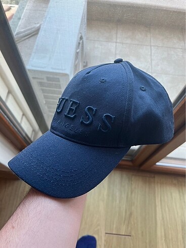 Guess Guess Şapka