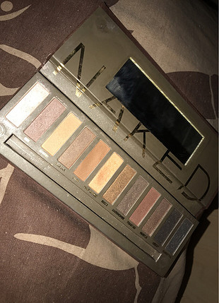 Urban Decay Naked far paleti 