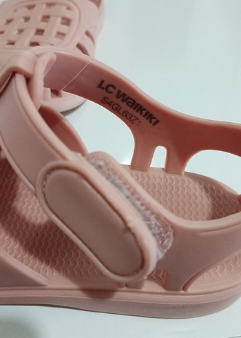 22 Beden pembe Renk Kız Çocuk Pembe Kauçuk Sandalet