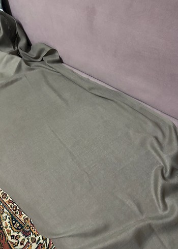 Gri Şal - Görsel 2