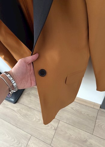 Trendyol & Milla Kahverengi Siyah Yaka Kadın Blazer Ceket