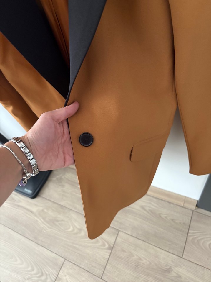 Kahverengi Siyah Yaka Kadın Blazer Ceket - Görsel 3