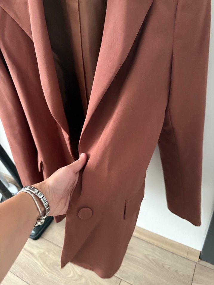 Kahverengi Düğmeli Kadın Blazer Ceket - Görsel 3
