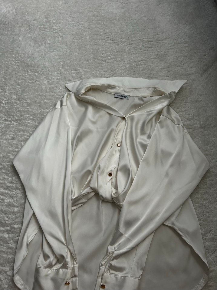 Düğmeli Beyaz Saten Gömlek - Görsel 4