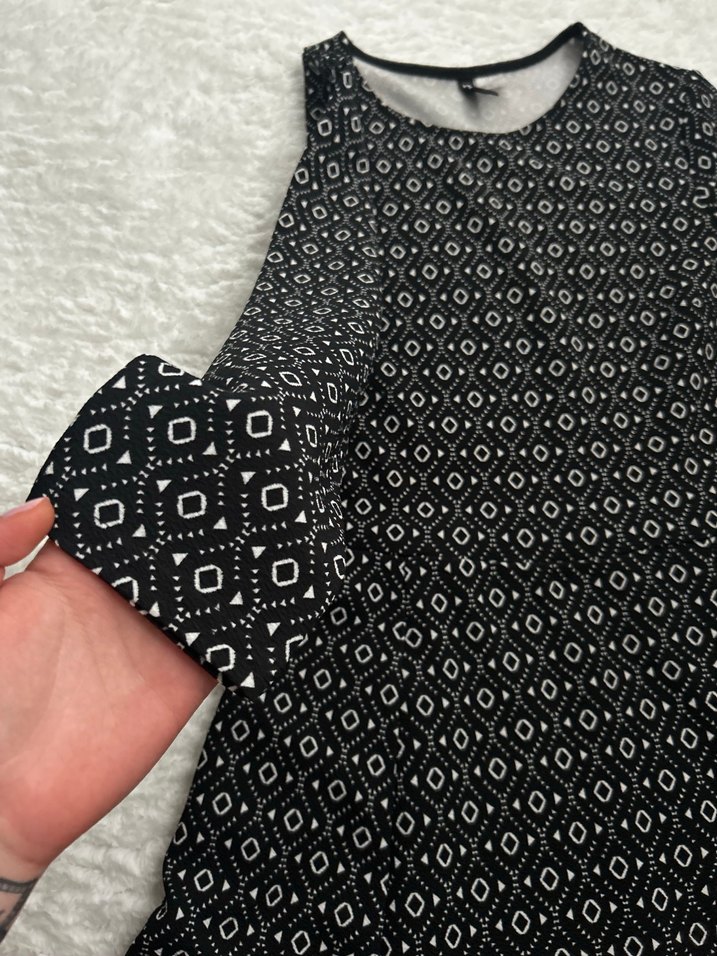 Desenli Siyah Triko Mini Elbise - Görsel 5