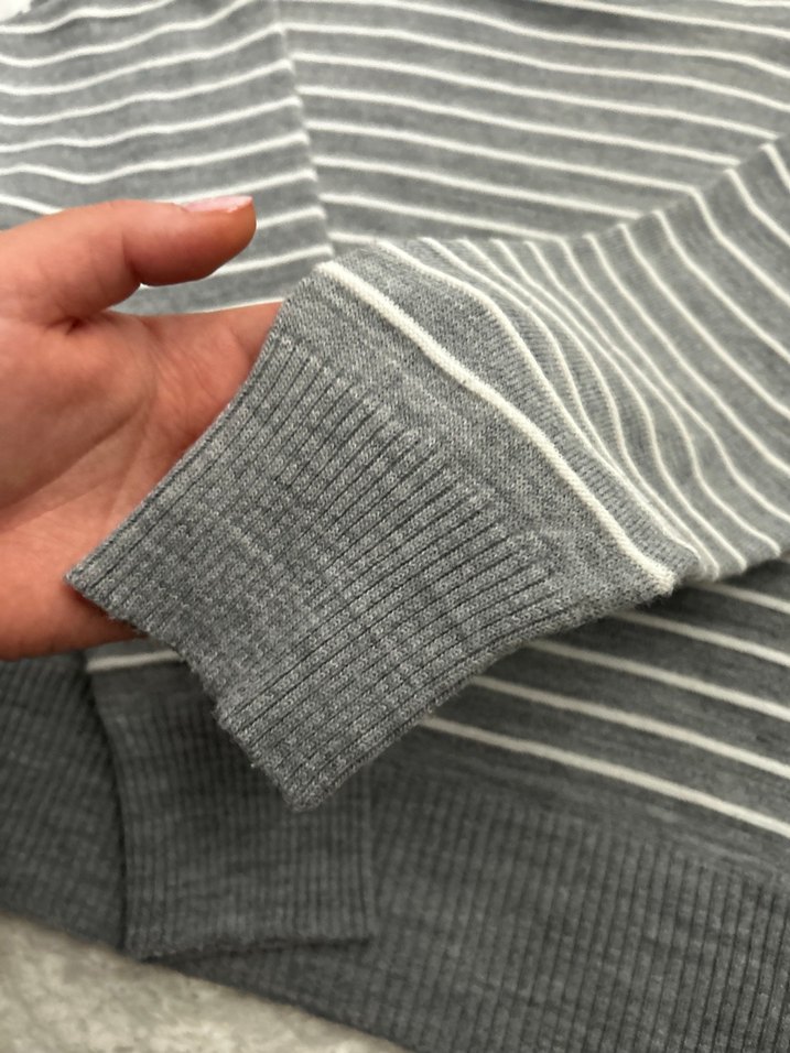 Gri Çizgili Örgü Kadın Kazak - Görsel 3