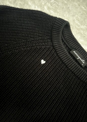 Nakışlı Siyah Triko Kadın Kazak - Görsel 3