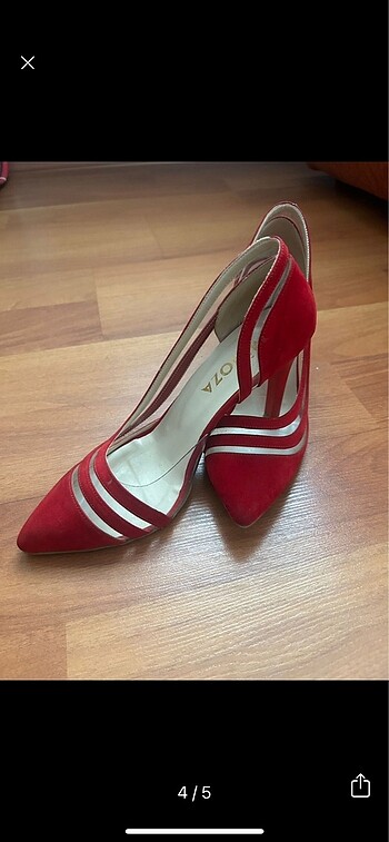 38 Beden Kırmızı Stiletto (Topuklu Ayakkabı)