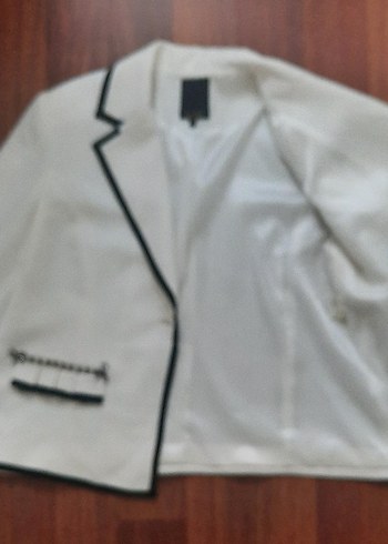 Diğer Beyaz Mini Kadın Blazer Düğmeli