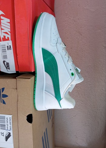 38 Beden beyaz Renk Beyaz Renkli Puma Kadın Spor Ayakkabı