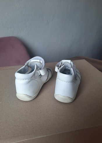 Kız Bebek Beyaz İlk Adım Ayakkabısı - Görsel 3