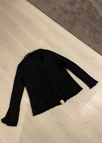 Kürk Detaylı Siyah Yüksek Yakalı Kadın Kazak - Görsel 2