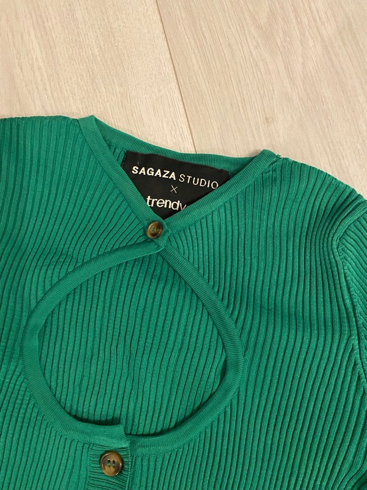 Düğmeli Yeşil Kadın Triko Kazak - Görsel 2