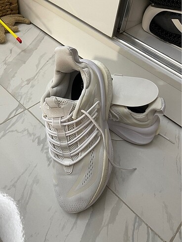 42.5 Beden ALPHABOOST V1 AYAKKABI
