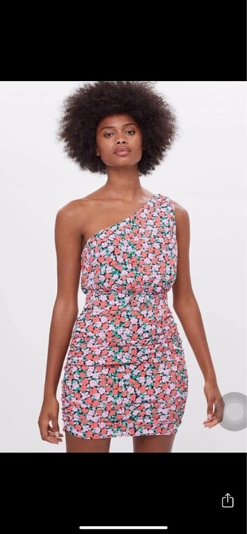 Bershka Bershka çiçekli elbise