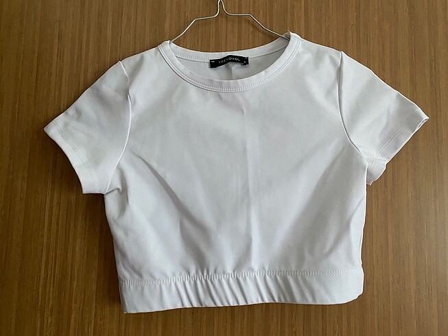 Trendyolmilla crop