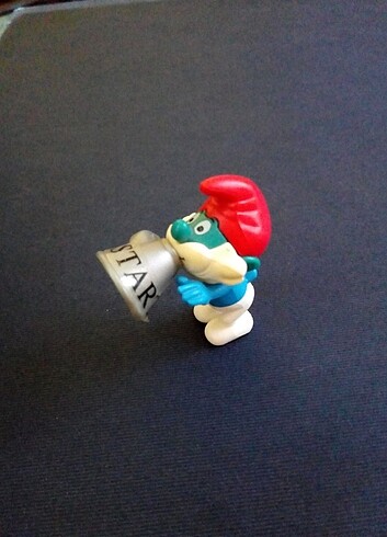 Şirin baba kinder oyuncağı