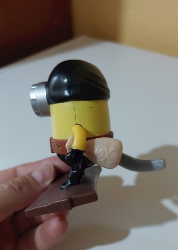 Beden Korsan Şapkalı Minion Figür