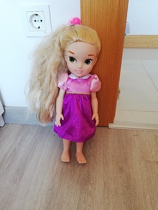 Disney Rapunzel bebek