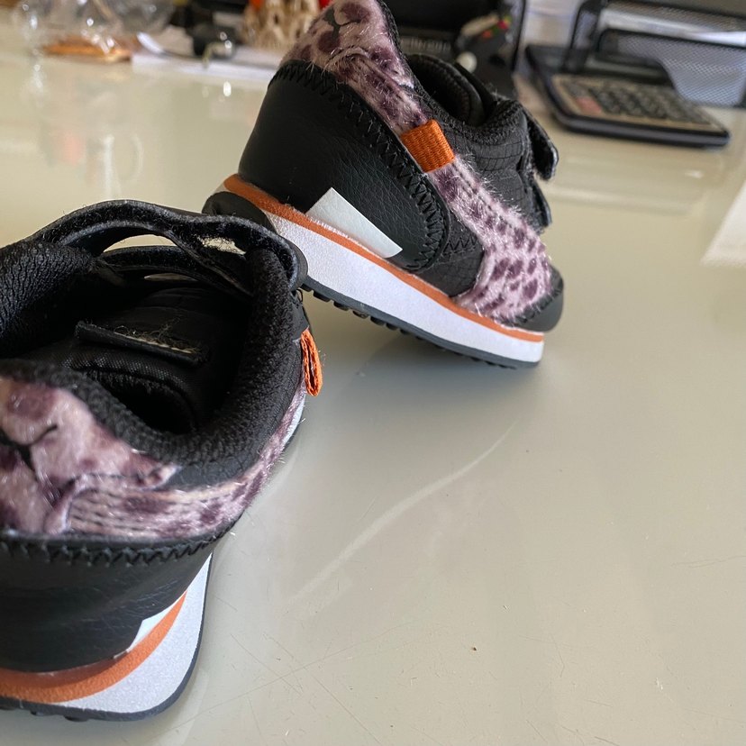 Siyah kız bebek ayakkabısı Puma - Görsel 2