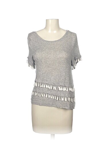H&M Bluz %70 İndirimli.