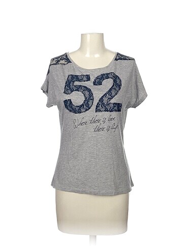 Yessica T-shirt %70 İndirimli.