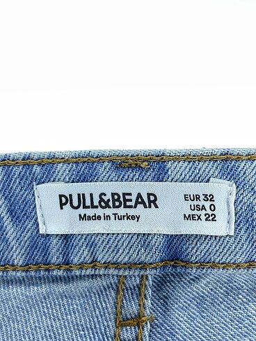 32 Beden mavi Renk Pull and Bear Jean / Kot %70 İndirimli.