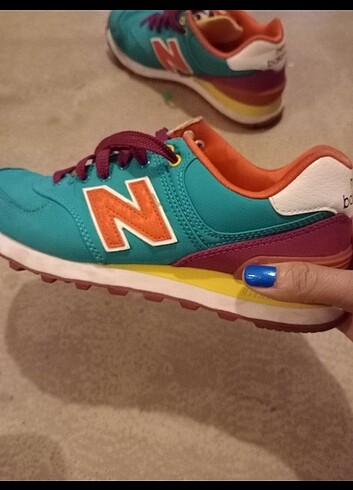 36,5 Beden New Balance, orijinal, çok renkli.