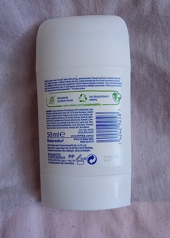 Nivea Pearl & Beauty Kadın Deodorant 50 ml - Görsel 2